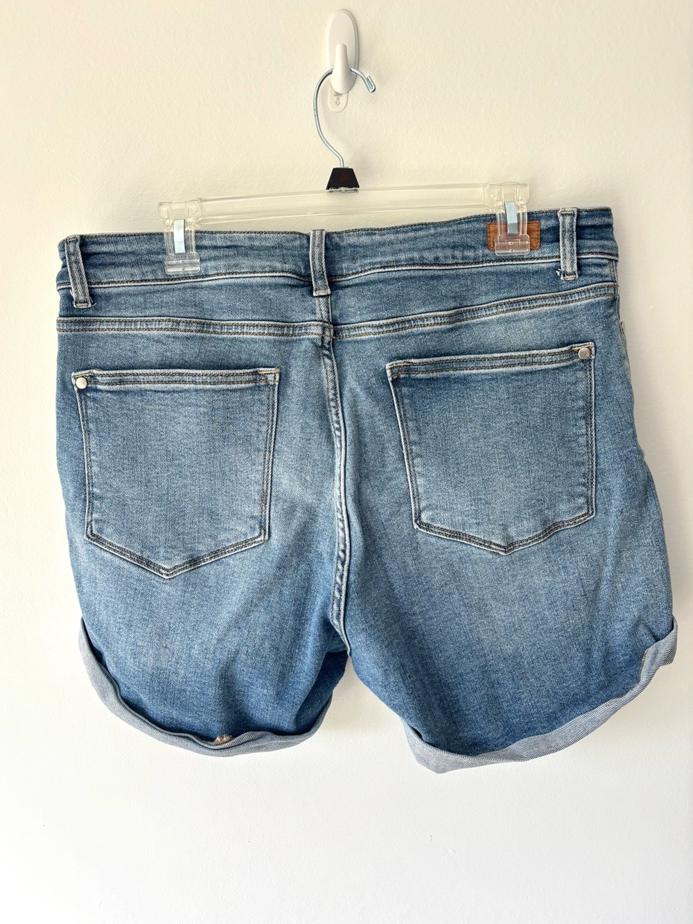 Judy Blue Medium Wash Denim Jean Shorts Cuffed Hems Plus Size - Picture 5 of 9